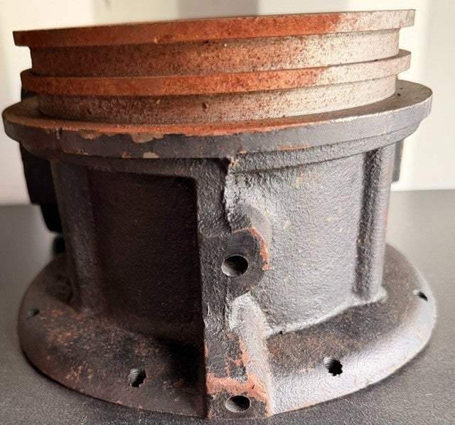 Heavy-Duty Cast Iron Mechanical Trunnion Housing Bore Automotive Unit