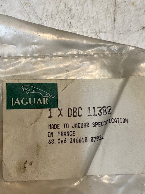 Jaguar Headlight Bulb 1 x DBC 11382