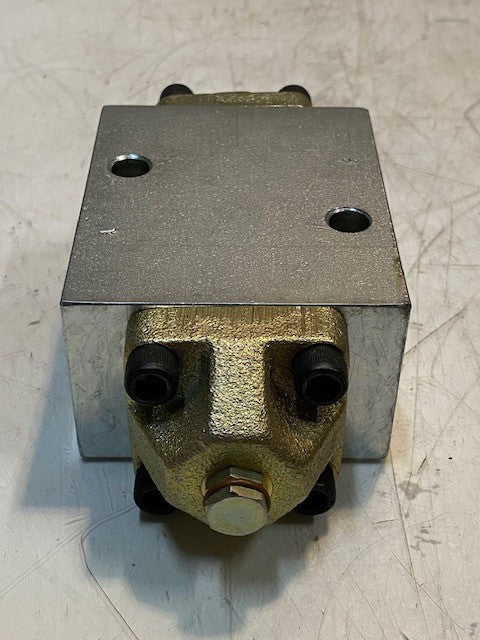 Parker Forest 987773 Hydraulic Directional Control Valve