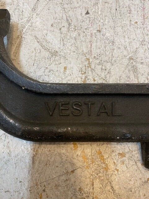 Vestal MFG 1" Cast Iron Water Meter Yoke Bar 15" Long w/ 1 Notch