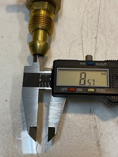 Propane Pressure Test Block Gauge Valve 3-1/2" L 9mm ID 29mm OD 20mm Thread