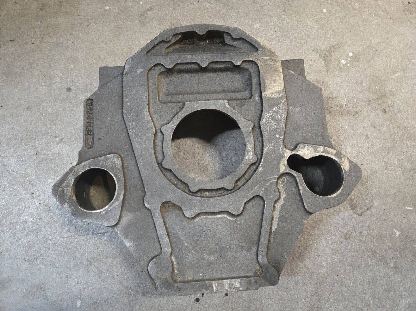 Flywheel Housing 3036805R for Cummins B and C Series | 25" x 28" x 6 1/4" 182lbs