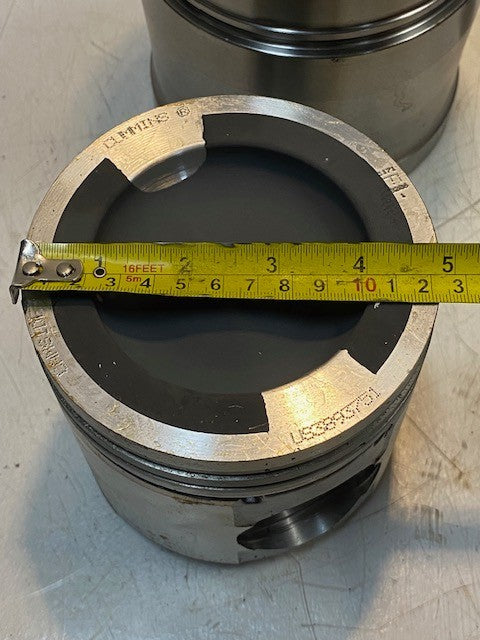 Cummins Engine Cylinder Kit Piston 3893751 & Sleeve 3080760