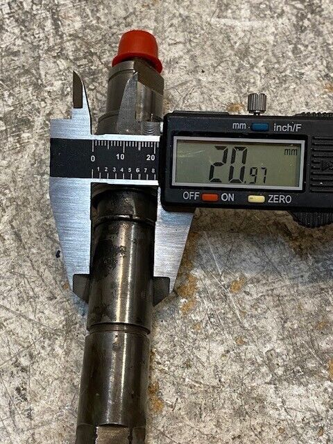 Fuel Injector 0432131613 | 04263302 | 7" Long