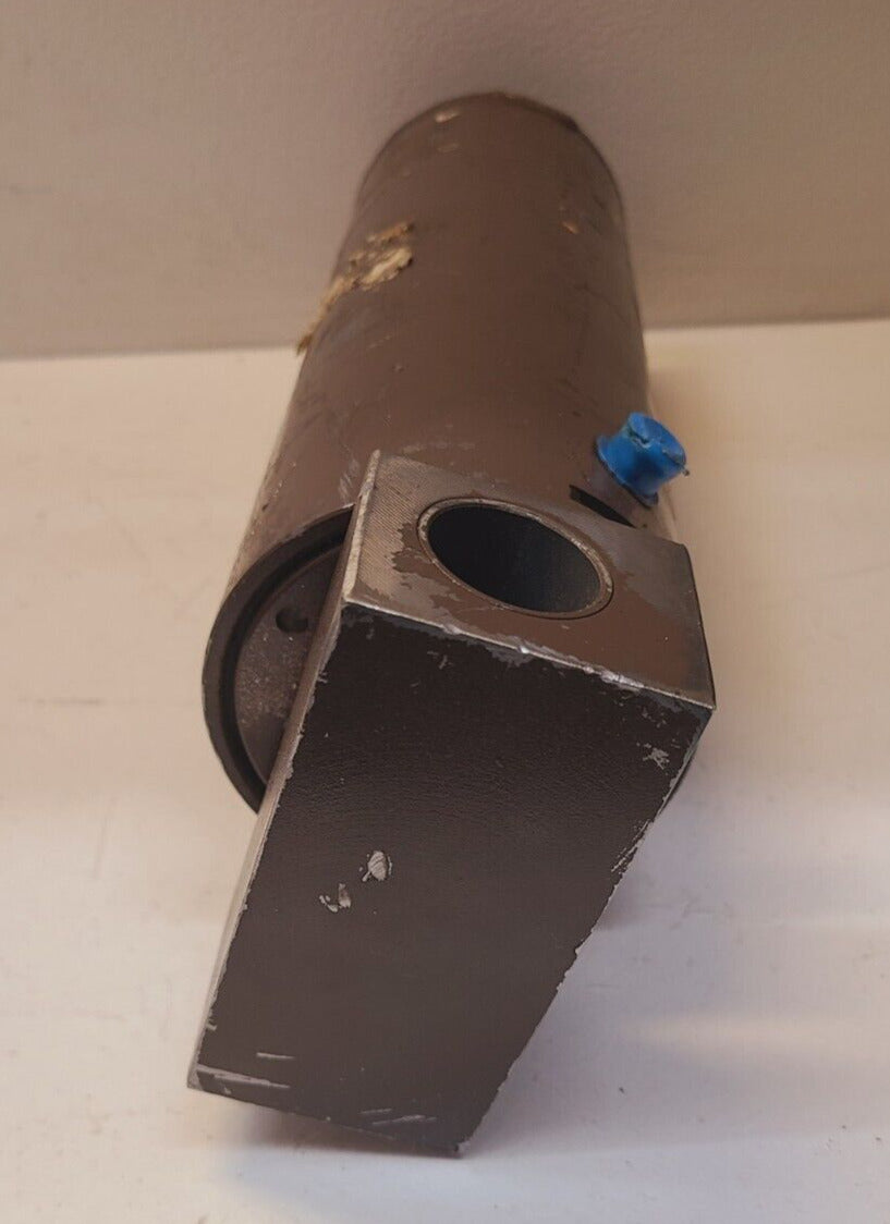 Hydraulic Cylinder Part Number T90831N
