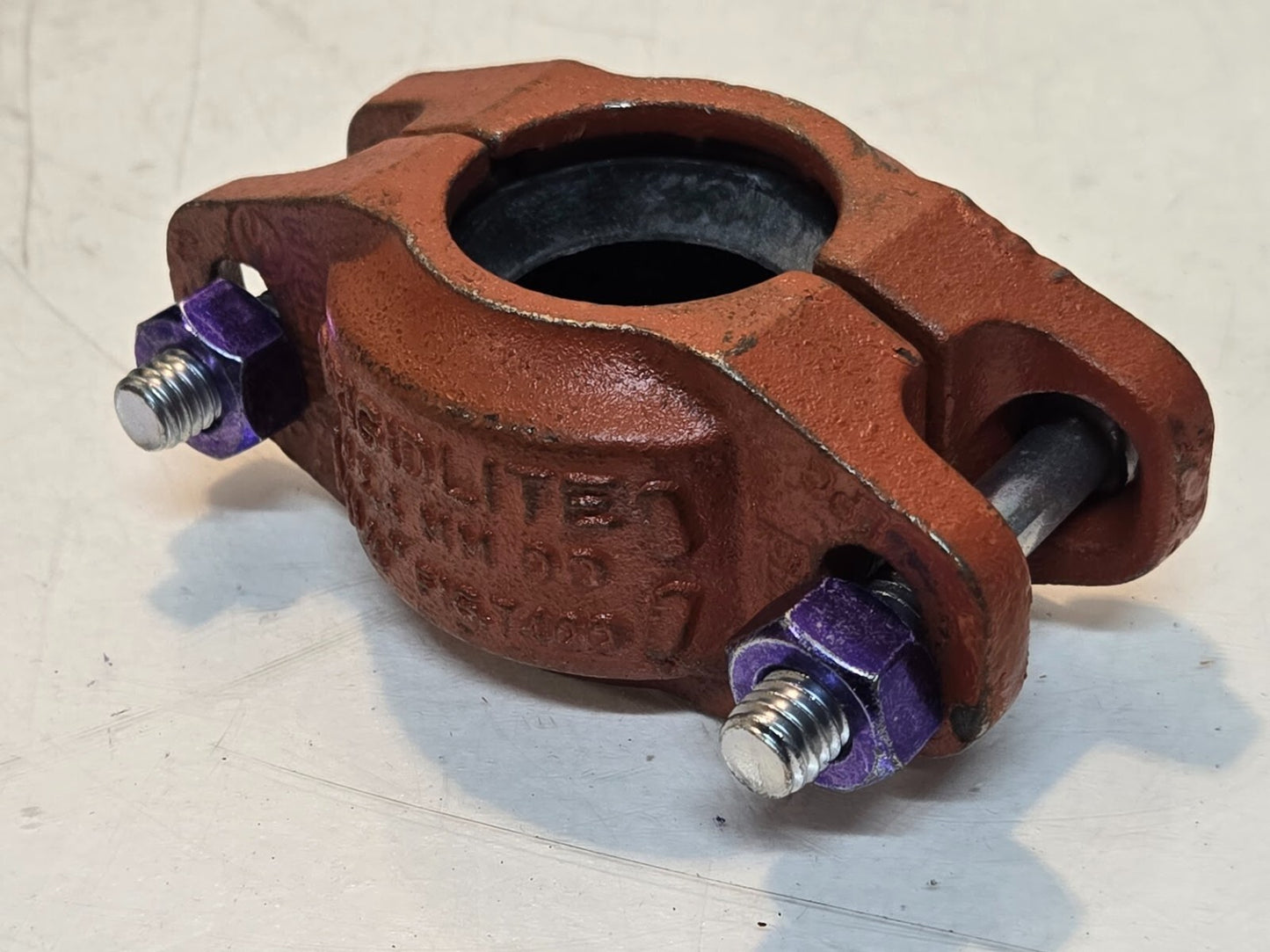3 Quantity of Rigidlite 1 1/4" Grooved Couplings Fig. 7400 42.4mm (3 Quantity)