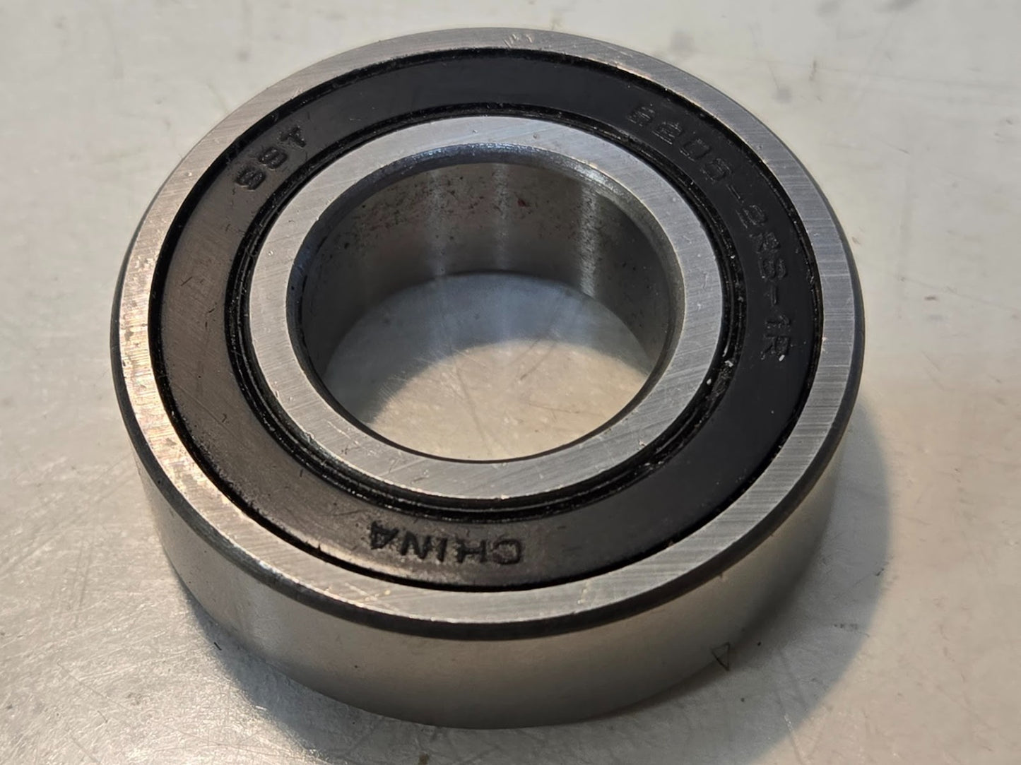 9 Quantity of Ball Bearings 6205-2RS-1R | 52 mm OD 1 in Bore 15 mm Wide (9 Qty)