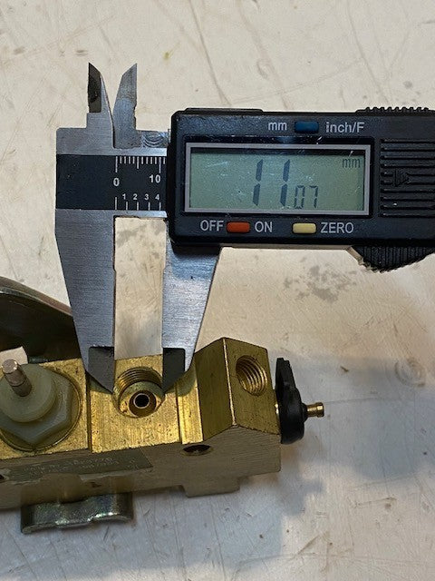 Brake Proportioning Valve E | 4-1/2" Long 13m Bore 11mm Bore 8mm Bore