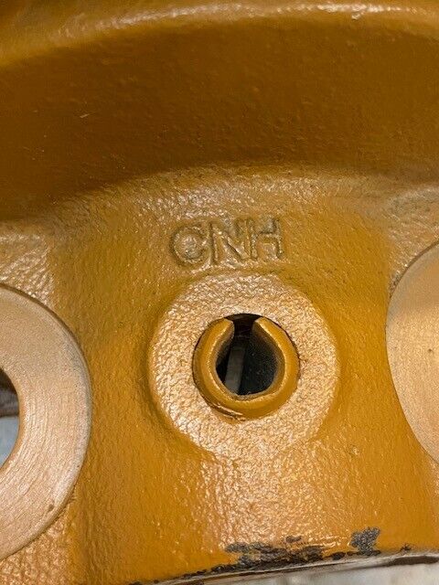 CNH Sinlge Flange Track Roller R33571 | 1535 | 7-3/4" Track Width 20mm Bore