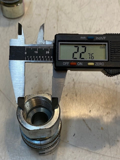 6 Quantity of Dixon Dual Lock P Series Female Thread Couplers (6 Quantity)