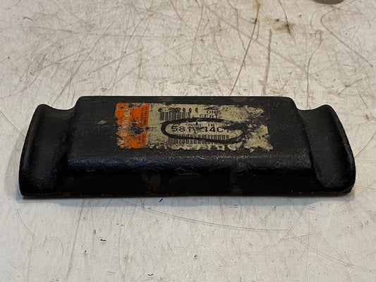 INTERNATIONAL SPRING U-BOLT REAR SUSPENSION SEAT 581744C1