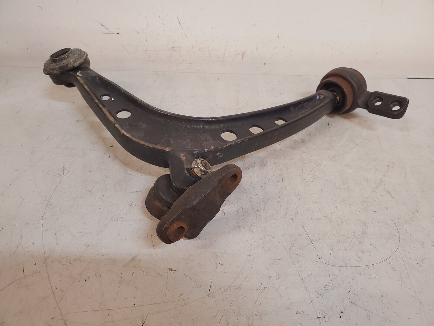 BMW Left Suspension Control Arm R788 | BV