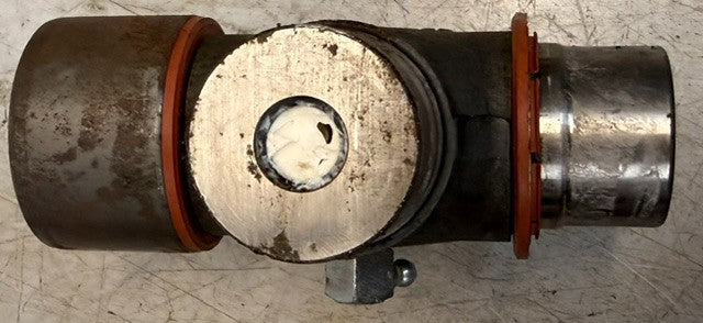 Cross Universal Joint 2-117-205-005 Driveline Power Transmission Component