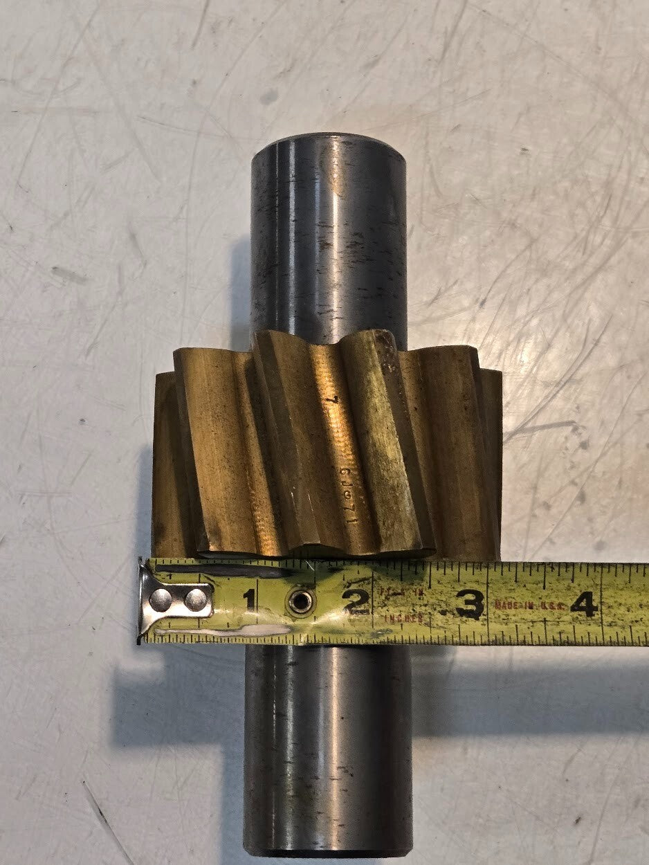 Helical Gear & Shaft | HT172A029 | BHN 293 | HT 88-8-0-4 225 | 7 6J71 | 10 Tooth