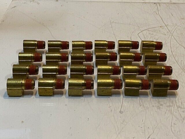 24 Quantity of 90 Degree Male Elbow Fittings 32mm L 11mm ID 13mm Thread (24 Qty)