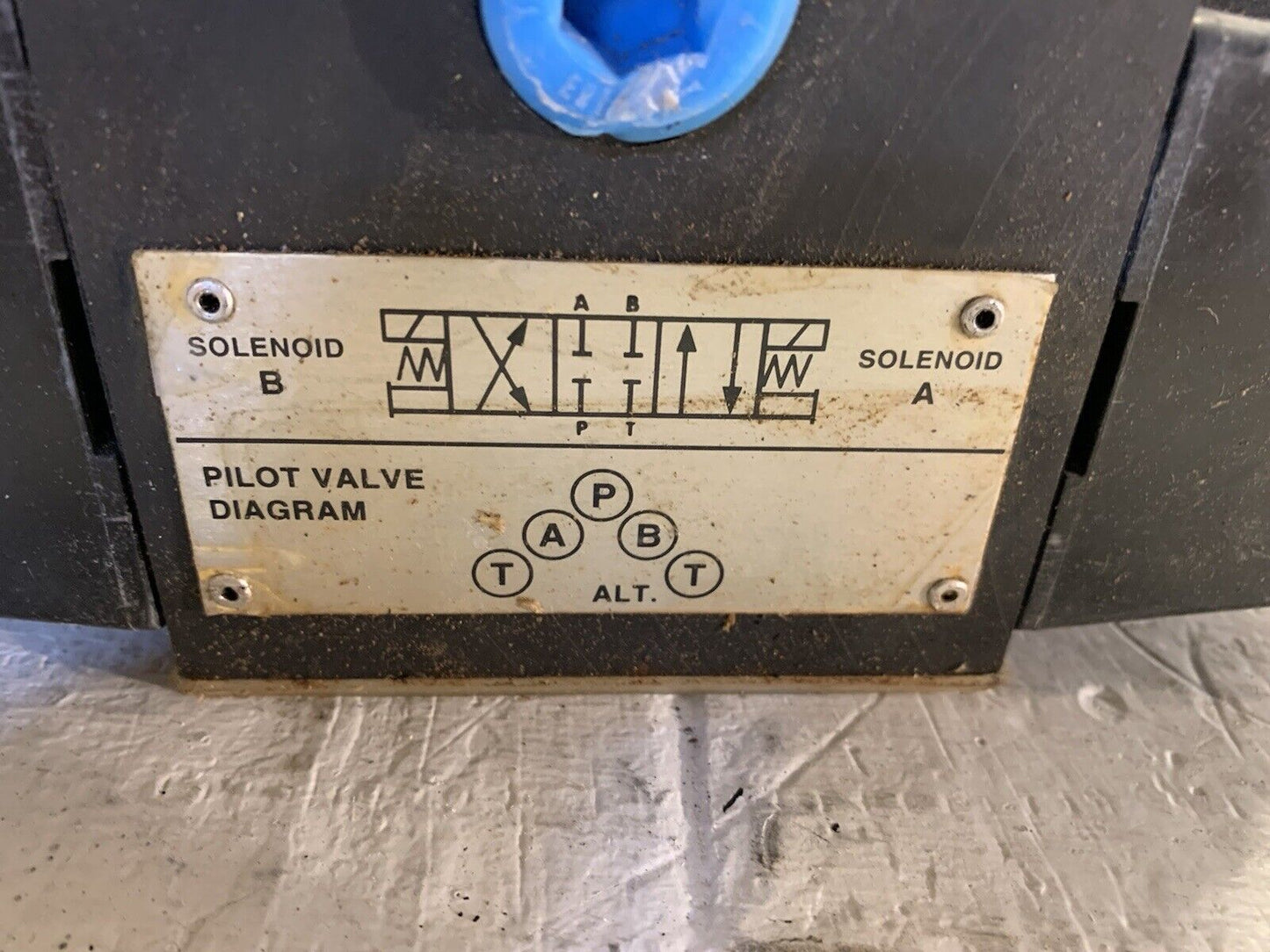 SUMMA SVN5 02-339516 Hydraulic Directional Valve 691436 - FREE SHIPPING