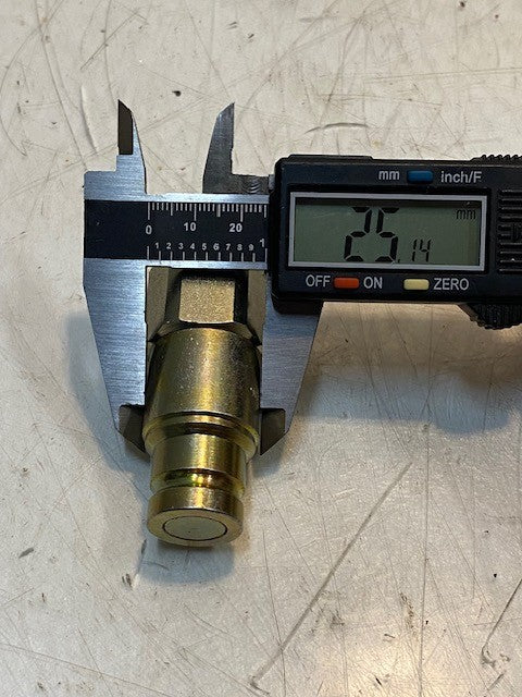 Holmbury M-A9 1/2 NPT-C06 Flat Face Hydraulic Coupler