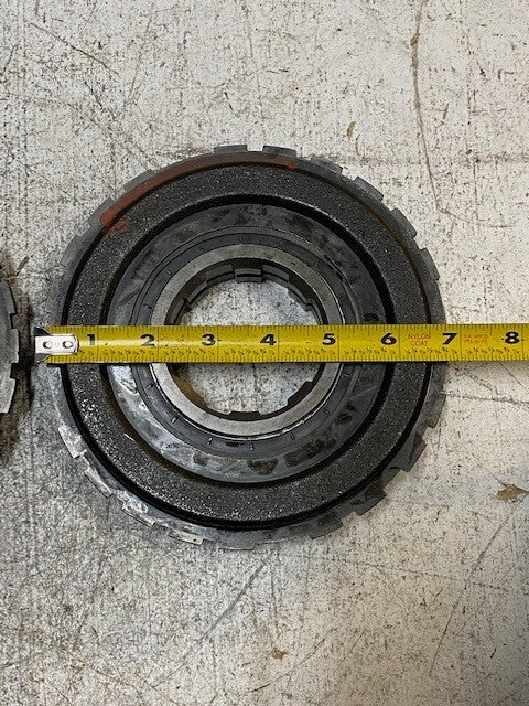 2 Qty of U74630A Center Supports 700R4/4L60E (2 Quantity)