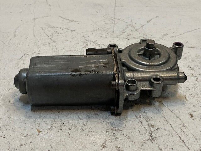 Window Motor Assembly K15R | 9556 | REMFG | TTE7