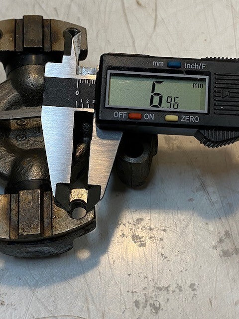 Universal Joint USA 540 | 4-1/4" L 4-1/8" W 7mm Bolt Holes