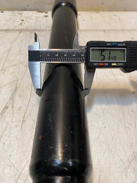 Hydraulic Cylinder 21" Long 25mm Bore 51mm Main Shaft 61mm OD 45mm End 38mm End