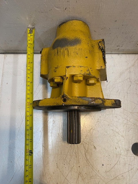 Brunswick Hydraulic Gear Pump B3 61562 | 2-3/4" Shaft L 31mm Shaft OD 14-Spline