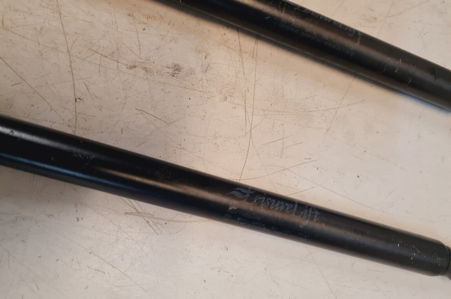 LeisureLift High Pressure Gas Spring 439773 | 197/13