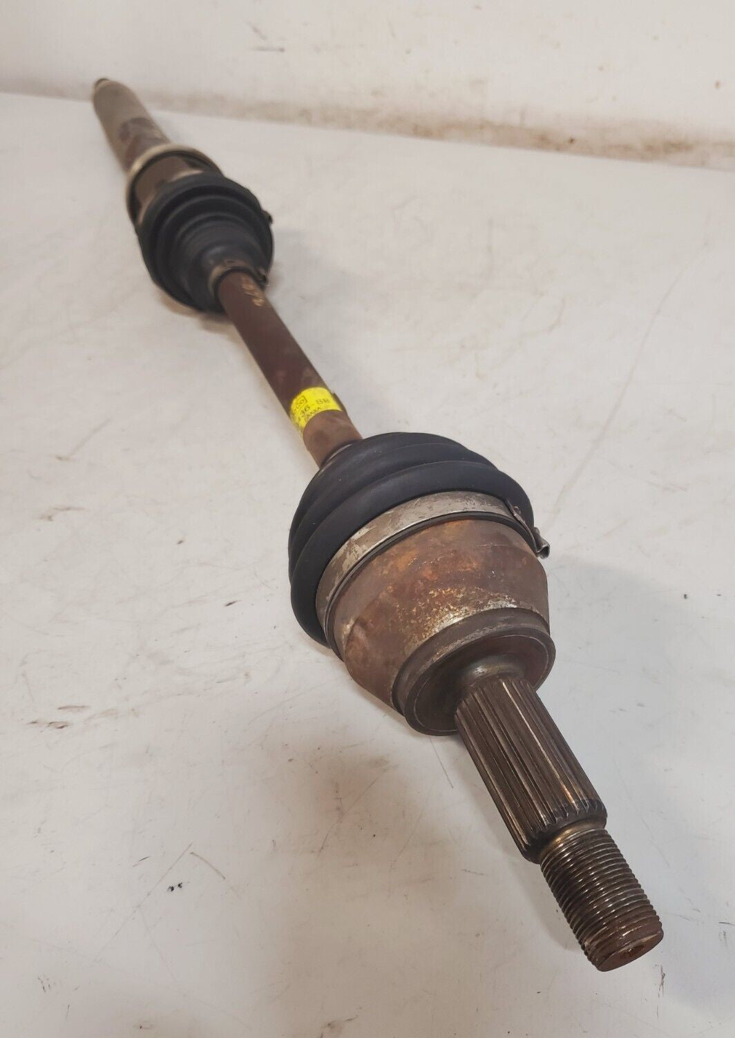 FoMoCo Axle Shaft Front Right For FORD AE8P-3B436-BB | 110721100251 | FAXXA