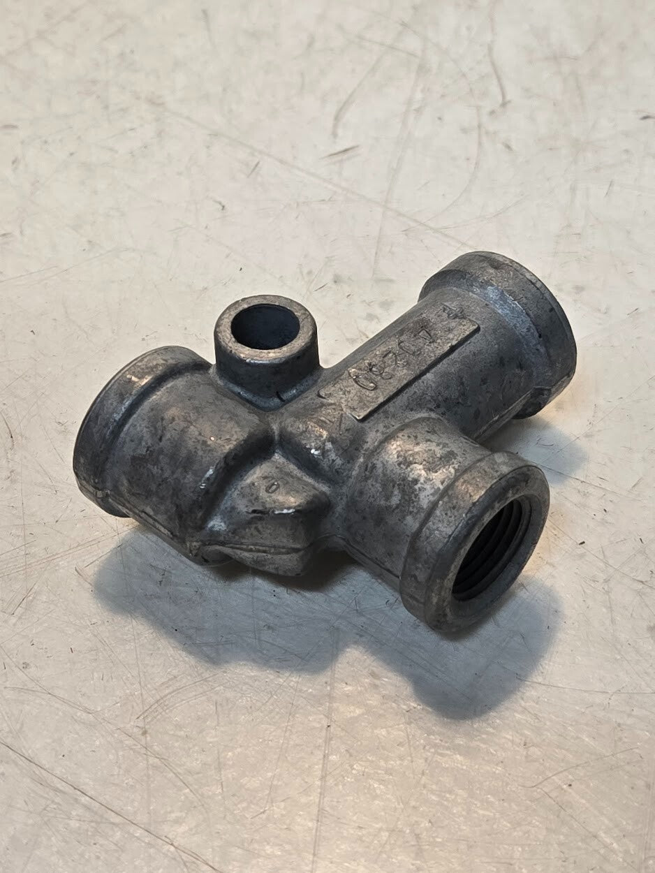 Sealco 140280 Air Brake Pressure Protection Valve | 3/8" NPT Ports | 70 PSI