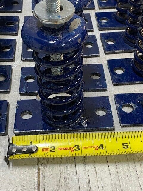 32 Lot of Free Standing Spring Mounts 6.5"x4.5"x2" Blue - (32 Quantity)