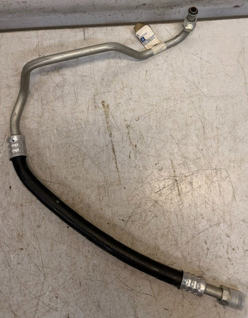 Genuine General Motors Engine Oil Cooler Hose Assembly 25646231 Automotive Unit