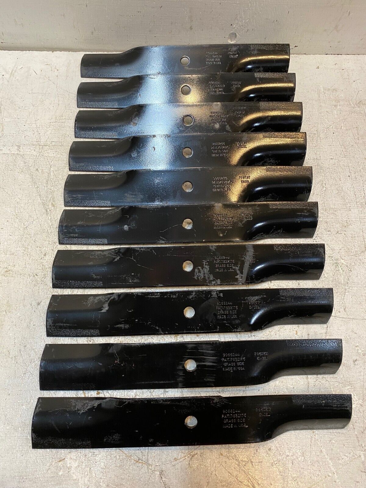 10 Quantity of 7632175 Lawn Mower Blades 9066244 | 795757 (10 Quantity)