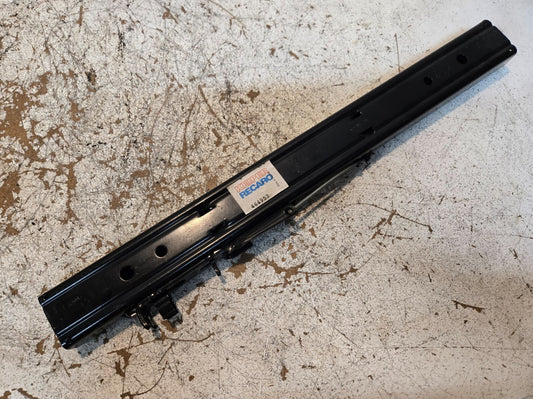Keiper Recaro Seat Slider 464953 | 079C34 | 024P12+B