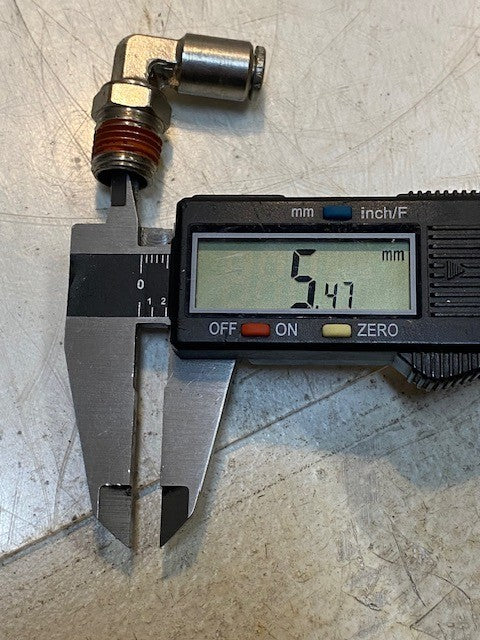 12 Quantity of 90-Degree Swivel Male Elbow Fittings 14mm Thread (12 Quantity)