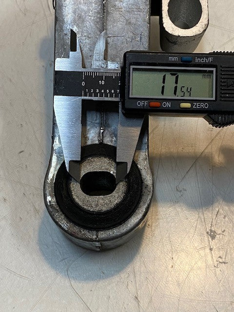 Engine Mount Isolator STS 16 | 9-1/2" Long 930AC, 932AC, 121AC, 122AB