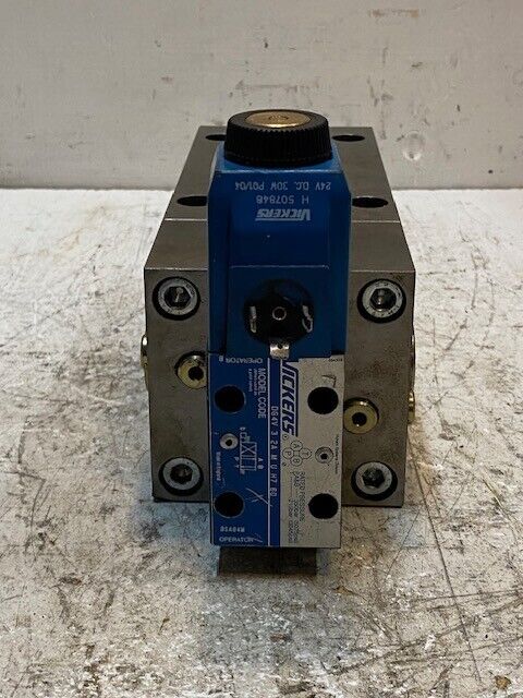 Vickers Solenoid Directional Valve DG4V32AMUH760 | 507848 | 5121