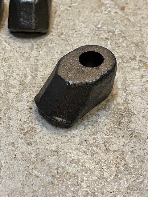 18 Qty of Weld-On Cutter Mini Blocks Digger Bullets 42mm L 11mm Bore (18 Qty)
