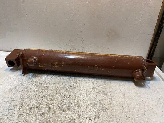 Hydraulic Cylinder 31" Long 4-1/2" Dia. 38mm Bore