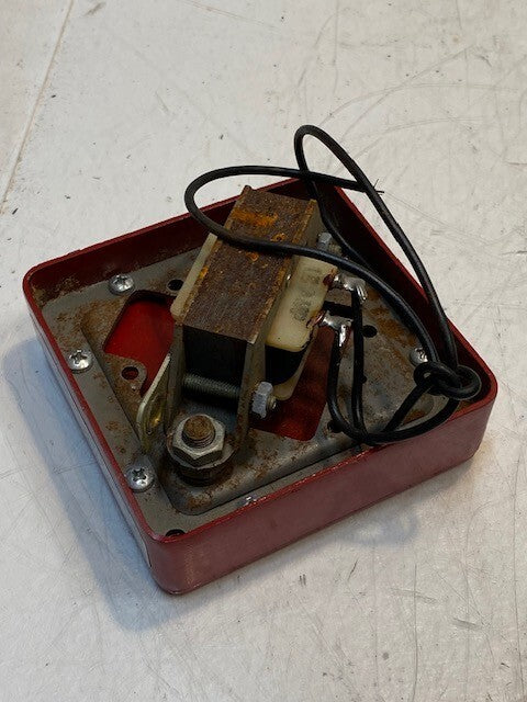 Simplex Fire Alarm 624-548 Type 4050 | 6 V | 50/60 Hz | 1.8 Amps