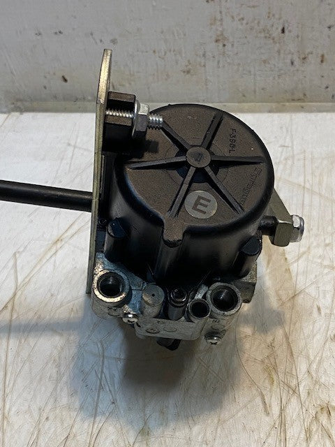 Sprague F-390-L Pneumatic Vacuum Windshield Wiper Motor A10/09006/B11 | GS-3763