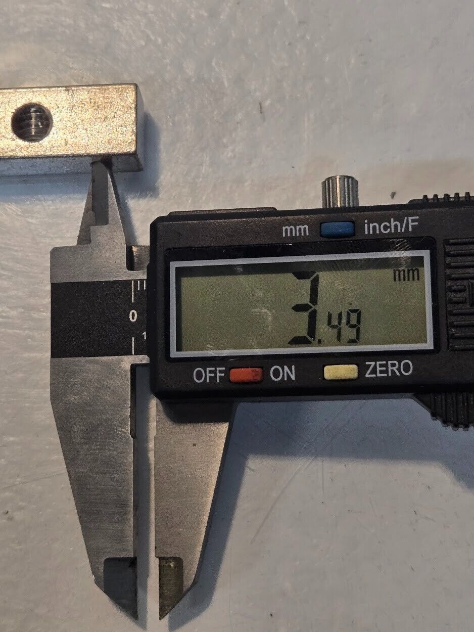 6 Quantity of EM4250 14-6 AWG 9 Place Grounding Blocks | 5" Long (6 Quantity)