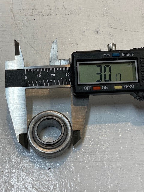 11 Quantity of Spherical Plain Bearings 14010162 | 30x16x16mm (11 Quantity)