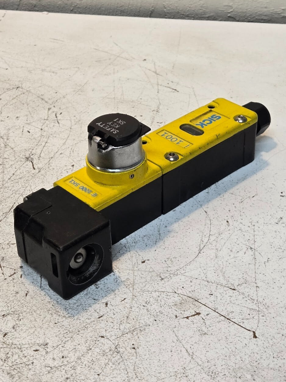 SICK i 1001 6021016 Safety Switch with iE 1000 SK1 Safety Key | 0210 0247