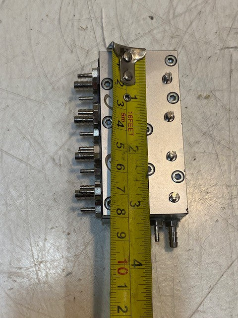 Pelton & Crane A DCI Company Air or Water Manifold Valve Block 3-3/4" L 1-7/8" W