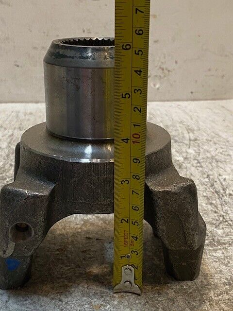 Spicer Automatic Transmission Drive Shaft End Yoke 90-4-501-1X, M201206150009