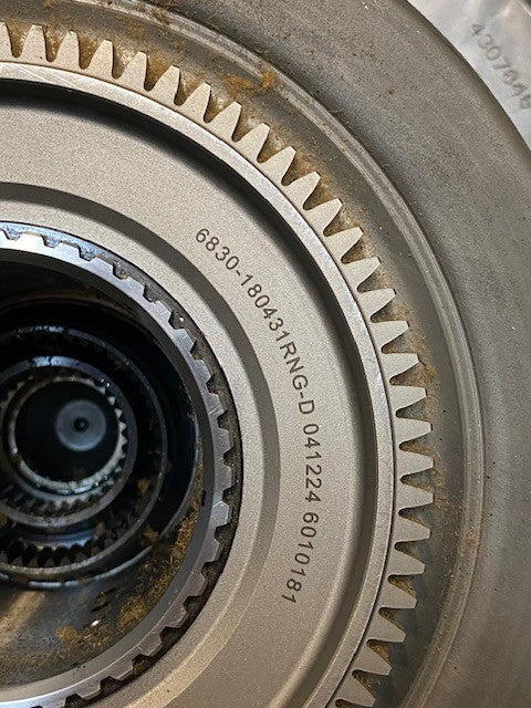 Eaton Bulkhead Unified Caseting/Machining 4307846, M10-1.5, M8-1.25, PA-8539