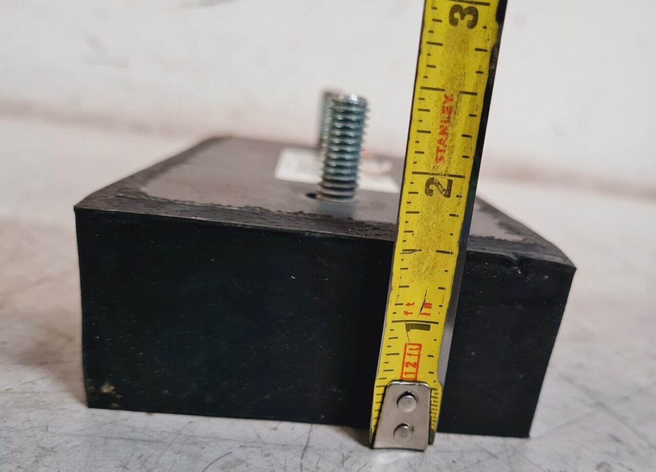 Agco Rest Pad with Studs 6.5"x3.5"x1.5"