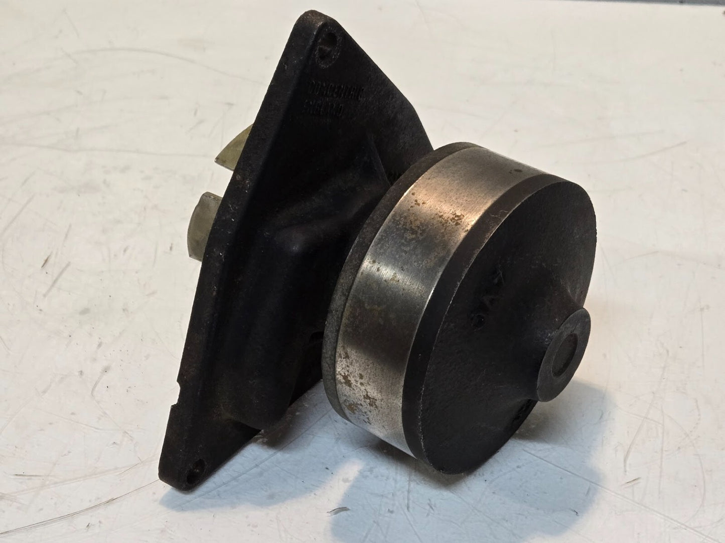 Concentric England Water Pump 3286293 for Cummins | 4VC | CH3 | 2370-10C | 155