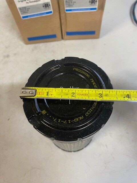 2 Quantity of Donaldson P822686 Air Filters (2 Quantity)