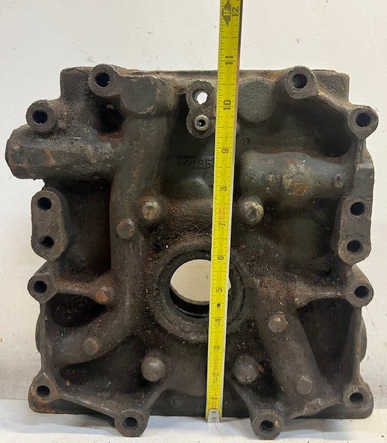 Engine Oil Pump Housing Cover 5127964M For Diesel Engines Heavy Duty Replacement